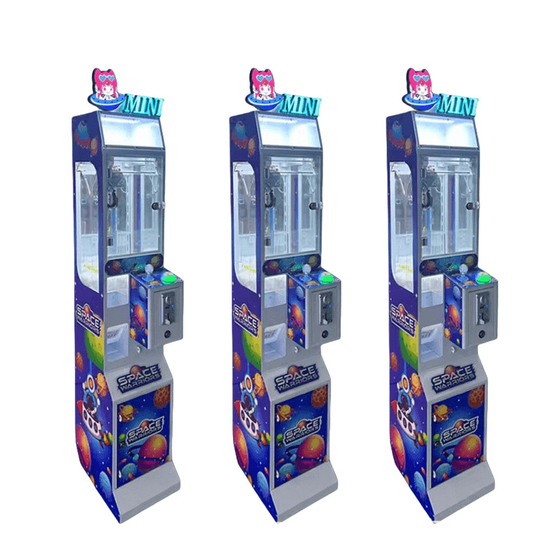 آلة ألعاب أركيد صغيرة من سلسلة - مراجعة Arcade Prize Vending Machine وسعره